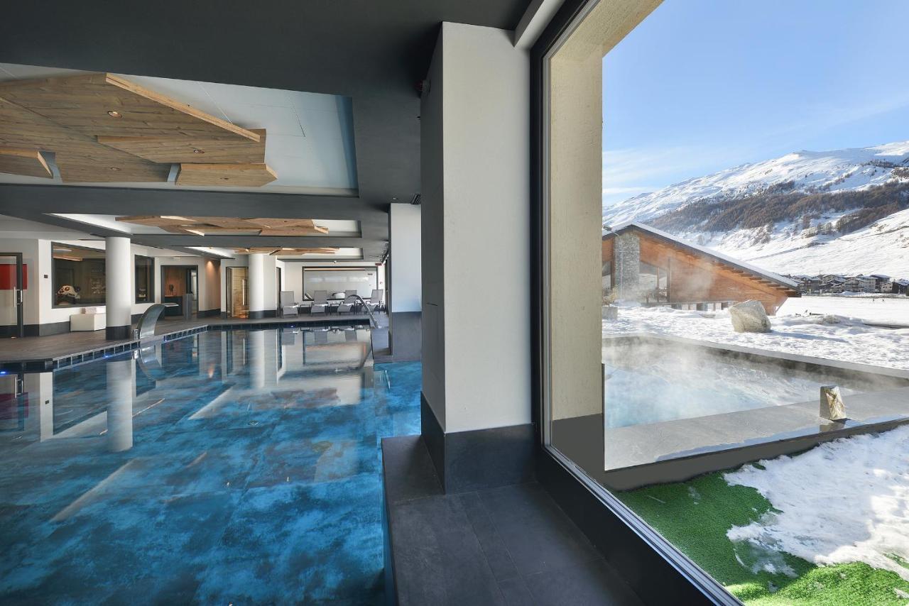 Hotel Bucaneve 리비뇨 외부 사진