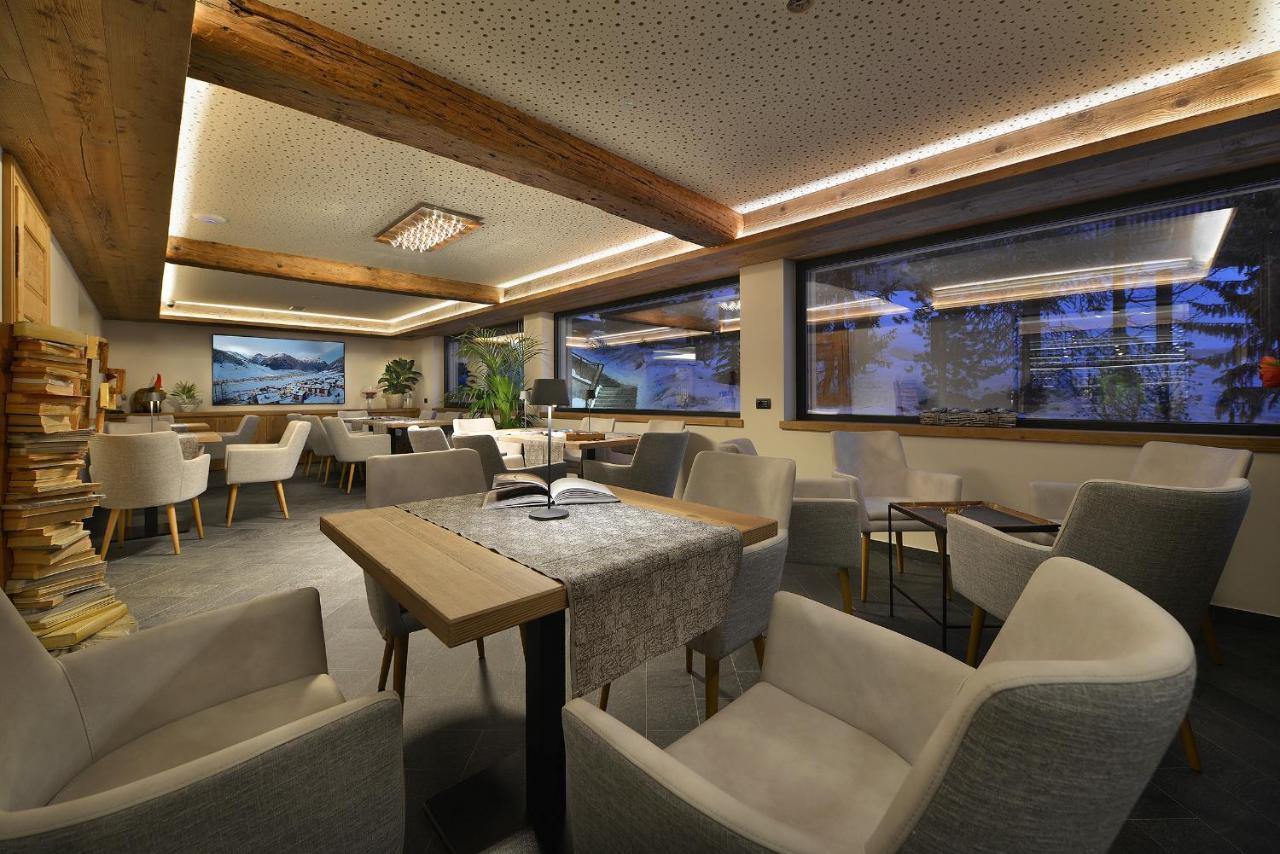 Hotel Bucaneve 리비뇨 외부 사진
