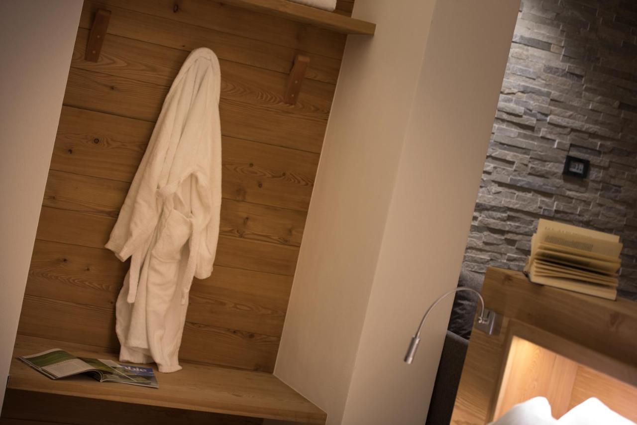 Hotel Bucaneve 리비뇨 외부 사진